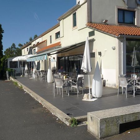 Pension Restaurante "O Retiro " Arzúa Exterior foto